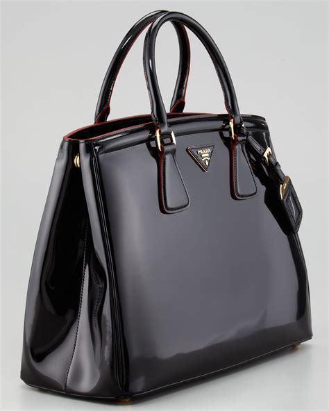 prada spazzelato handbag